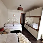 Superbe Avec Piscine Et Sauna Apartment *