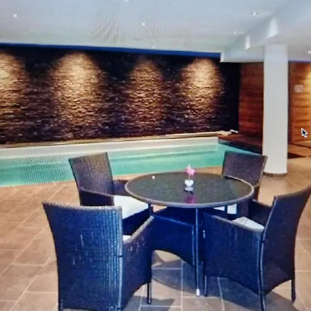 Superbe Avec Piscine Et Sauna Apartment