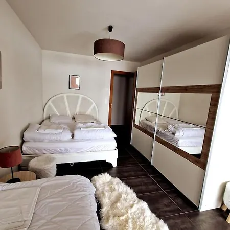 Superbe Avec Piscine Et Sauna Apartment *